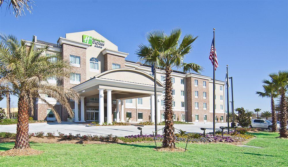 Holiday Inn Express & Suites Gonzales, An Ihg Hotel Екстер'єр фото